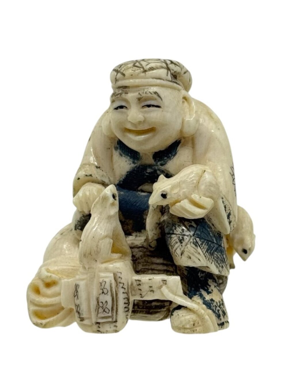 Meiji period carved Ivory man with mice netsuke - GM1230